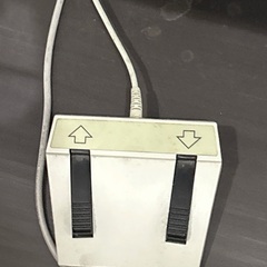 整体昇降マッサージベッド。美品です！の画像