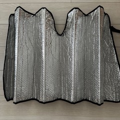 フロントガラスサンシード
の画像