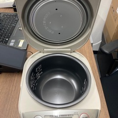 炊飯器2008(未使用品)の画像