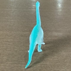 恐竜🦕フィギュアおもちゃカラフル透明🫥ミニサイズかっこいい1点物ソフビ置物飾り物水色白の画像