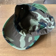 迷彩キャップ🧢帽子ぼうし米軍ミリタリーサイズオシャレ🍀糸ほつれアリ💦サバイバル装備パトロールキャップ迷彩柄の画像