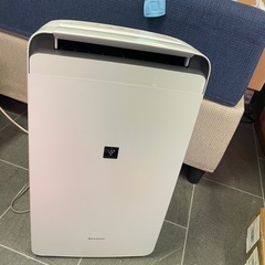 シャープ 衣類乾燥 除湿機 CV-R120-W の画像