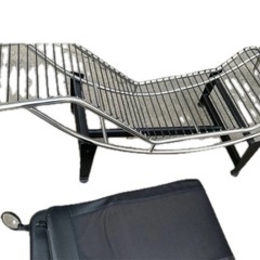 美品　ラウンジチェア　リプロダクトLC4 Chaise Longue シェーズロング ル・【コルビジェ 】イタリアモダンの画像