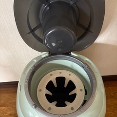 コンビ　強力防臭抗菌おむつポット
 ポイテック【Combi】の画像