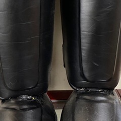 キックボクシング　　レガースの画像