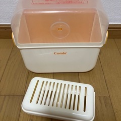 ピジョン搾乳器、哺乳瓶消毒ケースの画像