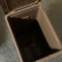 ゴミ箱2個の画像