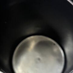 ペダル式　ゴミ箱（クリーム）の画像