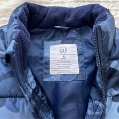 babyGAP 迷彩 ダウンベスト2着　90 105の画像