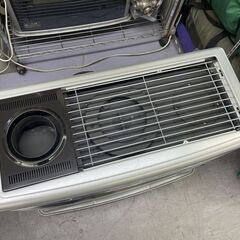 サンポット 煙突式ストーブ 床暖房 2023年製 UFH-7732UKC 木造20畳まで /コンクリート32畳まで カベック 暖房機 札幌市手稲区の画像