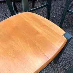 無料　椅子4脚の画像