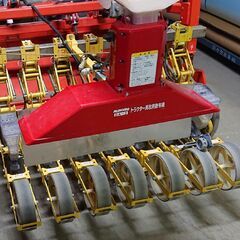 みのる産業　トラクター用粒剤散布機「DA-2」の画像