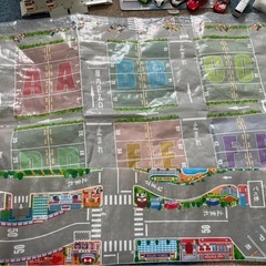 トミカ　まとめ売り　街シリーズ＆パーキングケースなど の画像