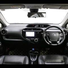 安心の１年保証付き 距離無制限！中古車販売 カーメル福島本店 　平成30年　 トヨタ　アクア 　92000㌔の画像