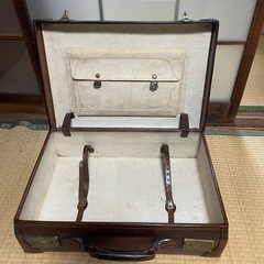 レトロ トランク 寅さんかばん 革カバンの画像