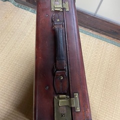 レトロ トランク 寅さんかばん 革カバンの画像