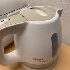 電気ケトル ティファールの画像