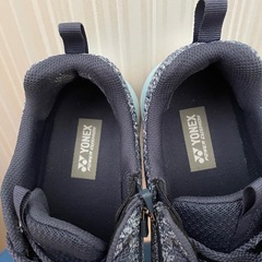 ヨネックス　パワークッションニットサイドジップの画像