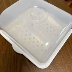 哺乳瓶レンジ消毒器の画像