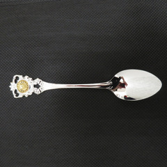カトラリー 食器 菊紋入り ティースプーン 5ケ　洋銀製品【中古】 【キモノオフ野々市若松店】の画像