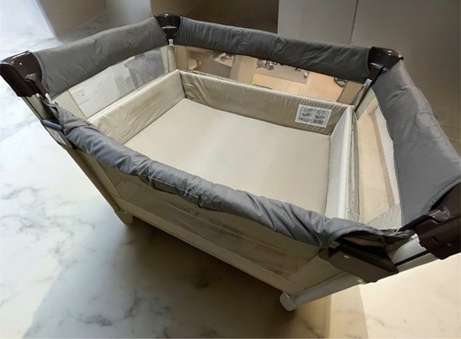 【最終値下げ】アップリカ　Aprica ココネル エアー　ベビーベッド 布団 寝具