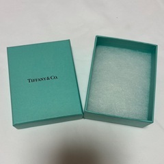 ブランド箱のみの画像