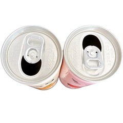【2本】ちいかわ ジュースの空き缶の画像