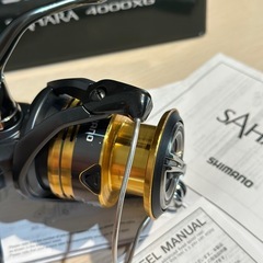 SHIMANO サハラ 4000XG 22モデル　スピニングリールの画像
