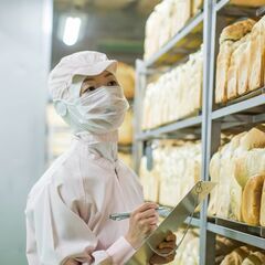 【未経験歓迎】年間休日124日製造スタッフの画像