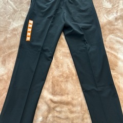 ユニクロヒートテックスマートパンツL76スラックス長ずぼんスーツパンツ黒ボトムスメンズ男性用紳士ブラックUNIQLO長ズボンの画像