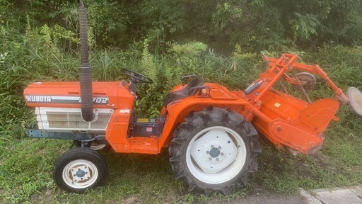 トラクター クボタ B1702 17馬力　実働品 トラクター クボタ B1702 17馬力実働品
