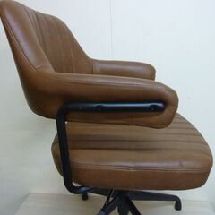 2-1　未使用/新品　回転式ダイニングチェア 1脚 お掃除ロボ対応 回転 昇降 お掃除ロボット ダイニングチェア の画像