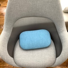 Steel caseのラウンジチェアーのご紹介です。の画像