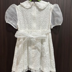 キッズ半袖ワンピース　白　120㎝の画像