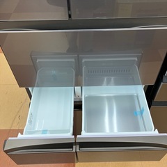 ★ジモティー割引10%★6ドア冷蔵庫/東芝/GU-U550FZ/2022/551L 《尼崎市/リサイクルショップドリーム次屋店》の画像