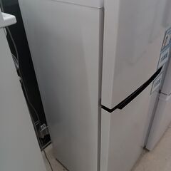 リユースのサカイ栃木店★ジモティ割あり★ Hisense 冷蔵庫 HR-B1201  120L 18年製 動作確認／クリーニング済み TC10643の画像