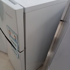 リユースのサカイ栃木店★ジモティ割あり★ Hisense 冷蔵庫 HR-B1201  120L 18年製 動作確認／クリーニング済み TC10643の画像