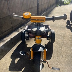 HUMMER三輪車の画像