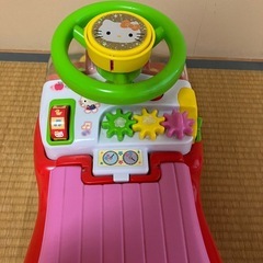 ハローキティ　手押し車の画像