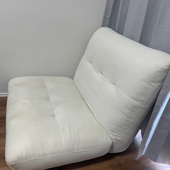 ソファの画像