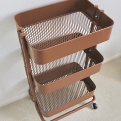IKEA 3段ワゴン　ブラウンの画像