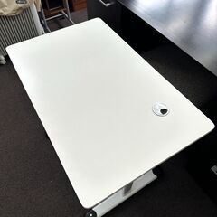 店頭引き渡し 中古 昇降デスク 手動式 机 テーブル パソコンデスク 家具の画像