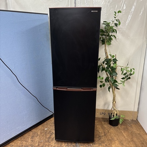 I705 ? ?期間限定値下げ！ ジモティー限定価格！ アイリスオーヤマ 冷蔵庫 (162L) ⭐ 動作確認済 ⭐ クリーニング済