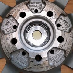 5年使ったアルミホイールです。タイヤは取り外し済みです。の画像