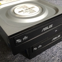 LGA1150 CPUクーラー、120mm x2, DVDドライブ x2, SATA  X 6の画像