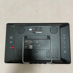 Qriom ポータブルテレビDPTV-L140(B) の画像