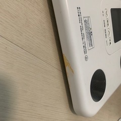 TANITA体重計※訳ありの画像