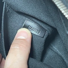 ルイヴィトン ショルダーバック M30912 黒 LV ビジネスバッグ PCの画像