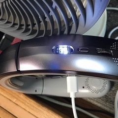 ネックファン　USB  充電式の画像