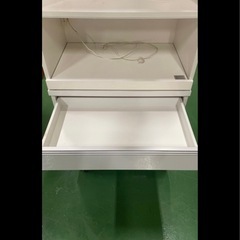 食器棚、レンジ台、キッチンボードの画像